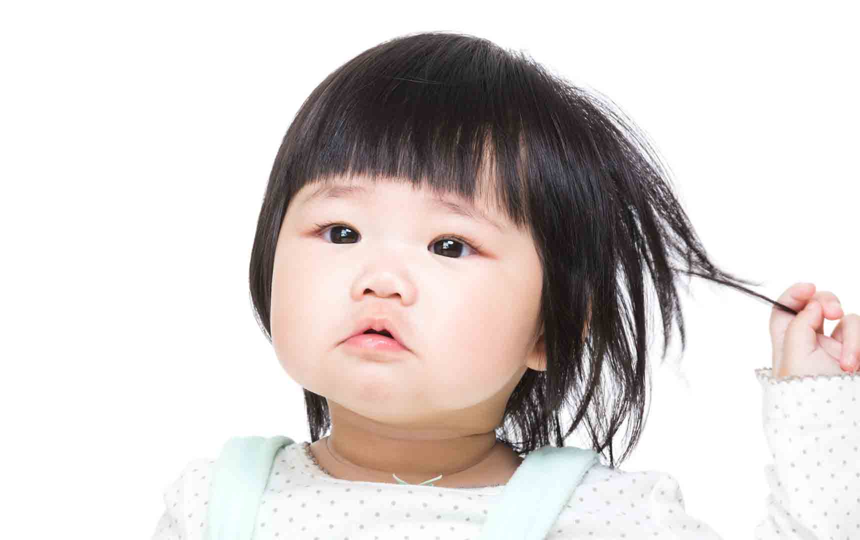 10 Model Gaya Rambut Anak Perempuan Yang Menggemaskan Dan Hits Untuk Membuat Penampilan Mereka Semakin Menarik 17+ Model Terkini Model Rambut Panjang Anak Kecil Cowok - Fashion