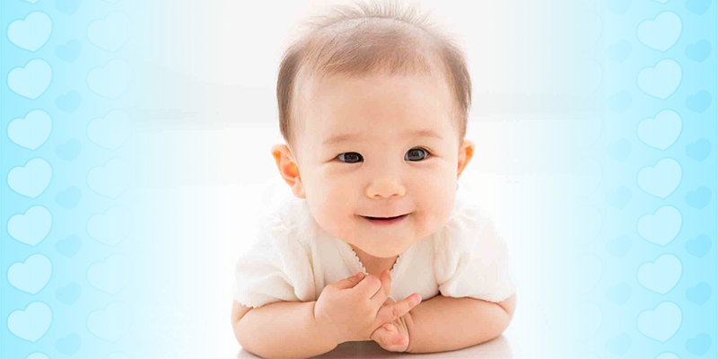 Rambut Bayi Tipis dan Jarang? Penyebab dan Cara Mengatasinya