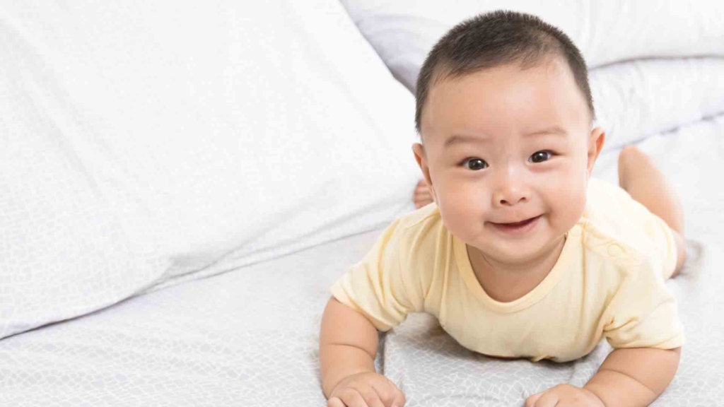 menumbuhkan rambut bayi