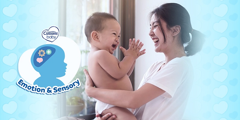 Memanfaatkan Bedak Bayi Sebagai Sensory Play Seru untuk Si Kecil