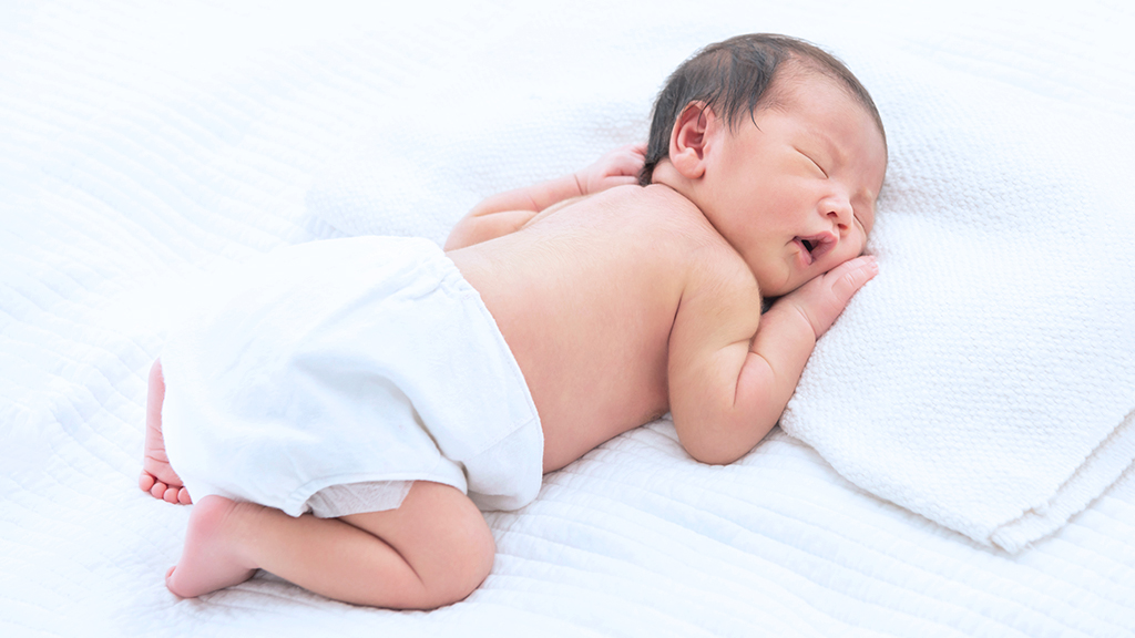 manfaat baby oil agar bayi tenang