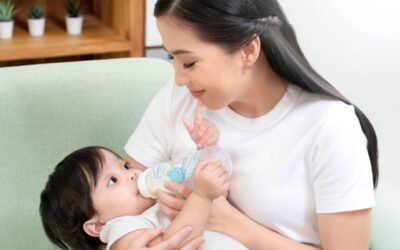 7 Penyebab Bayi Muntah Setelah Menyusu dan Tips Mengatasinya