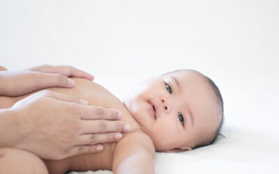 Pahami 7 Manfaat Pijat Bayi dengan Cussons Baby Oil Naturals