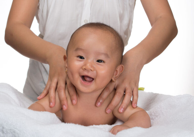 cara pijat bayi agar tetap sehat