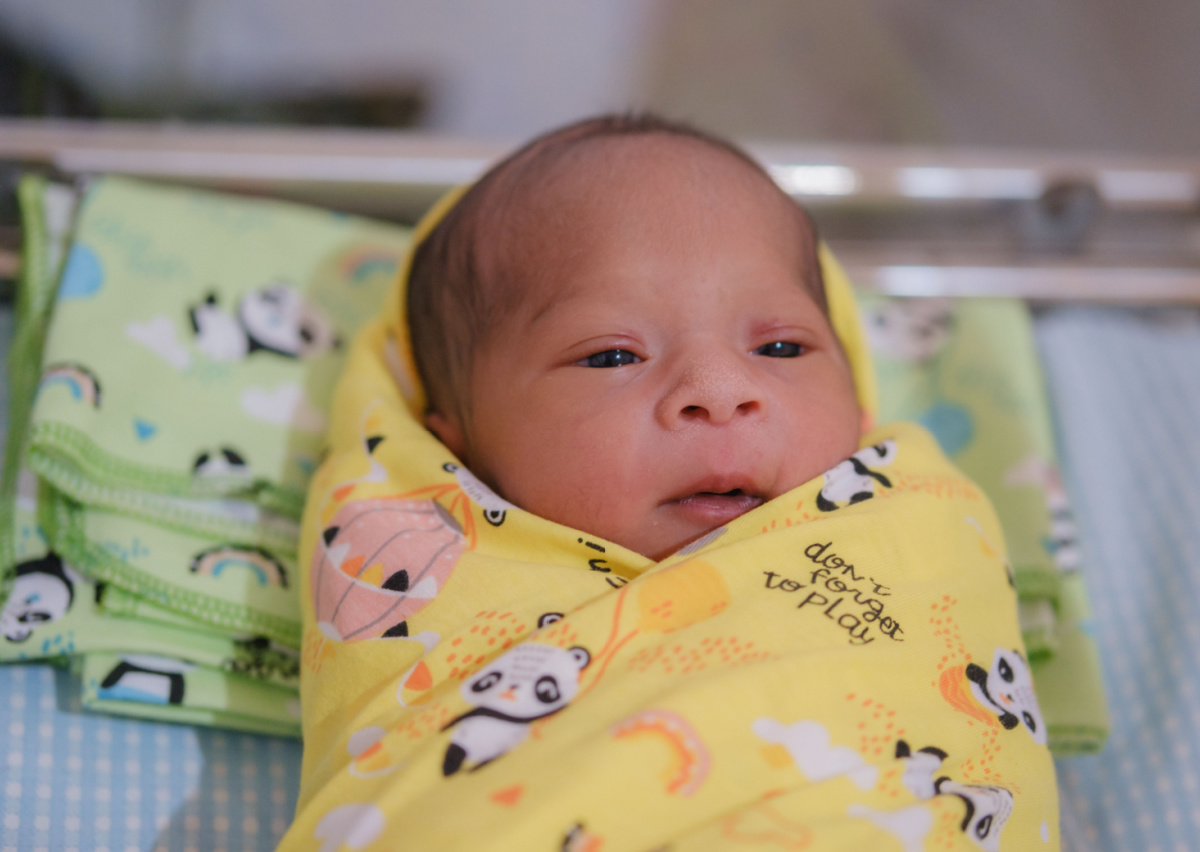 bayi kedinginan