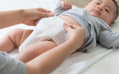 10 Cara Mengganti Popok Bayi yang Wajib Dipahami