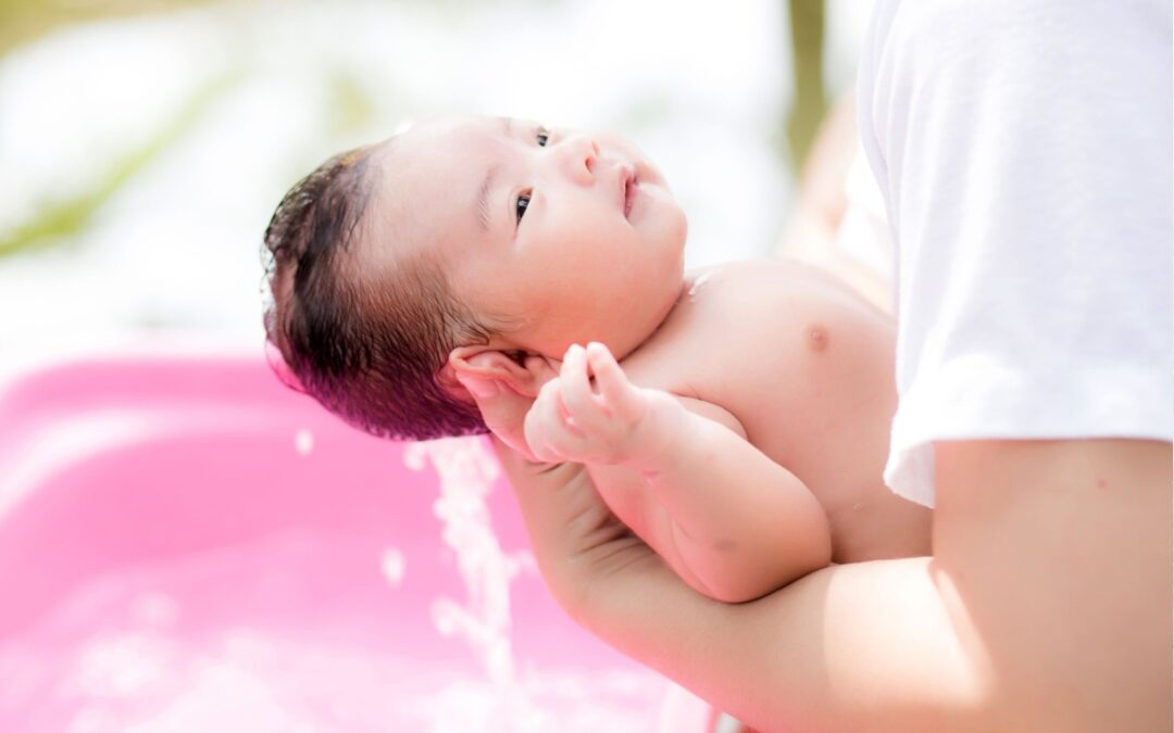 Bun, Begini 7 Cara Merawat Bayi Baru Lahir Agar Kulit Bersih